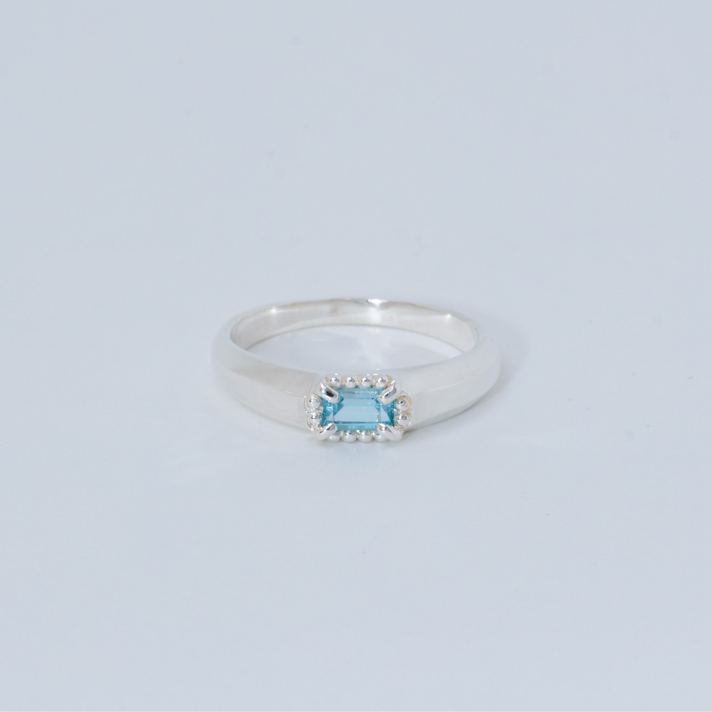 OCT RING / SWISS BLUE TOPAZ – HORIZON OCT RING / SWISS BLUE TOPAZ – HORIZON