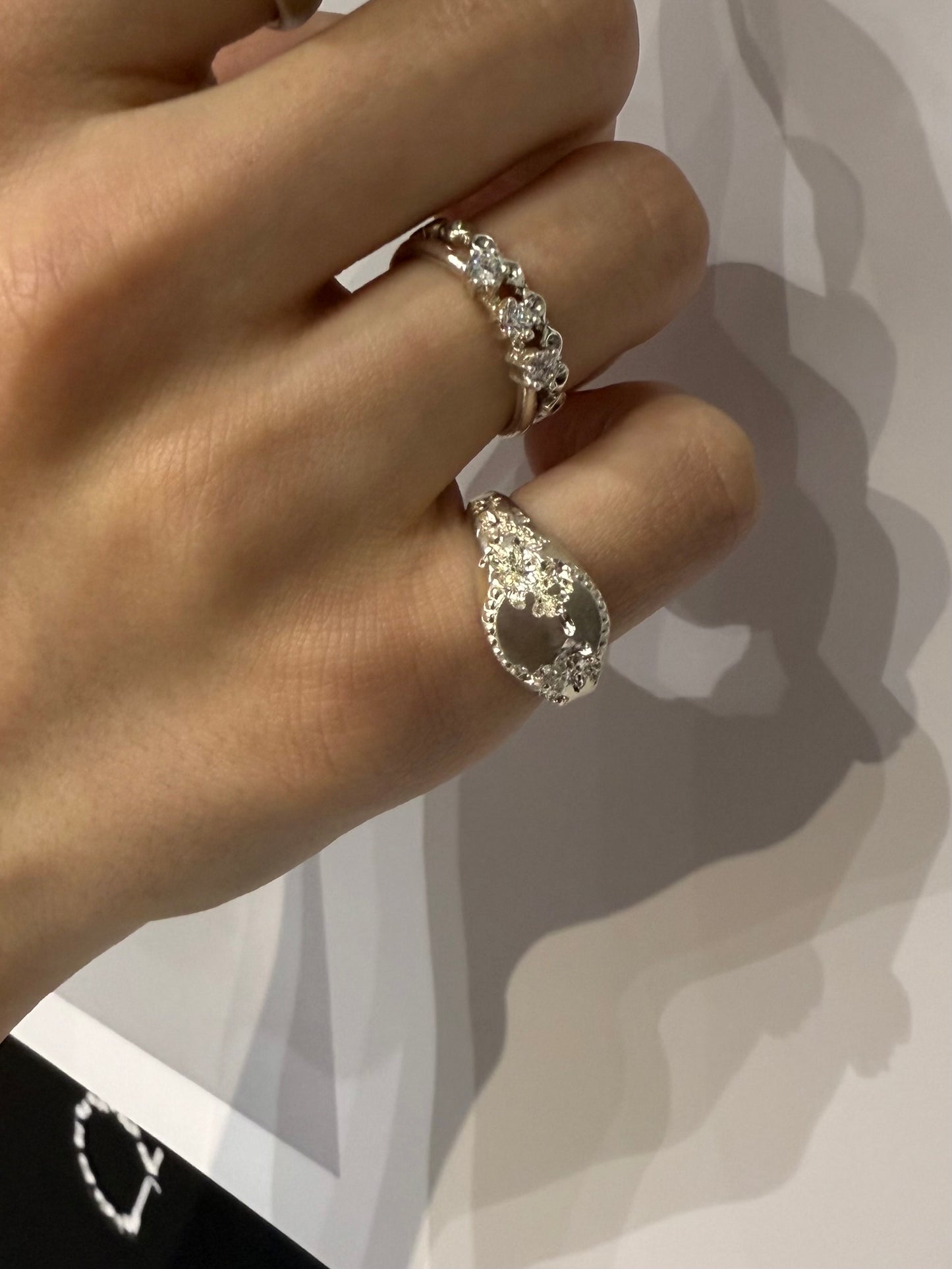 FRACTURED BEADED ROUND