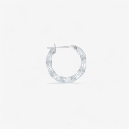 TWISTED SILVER HOOP