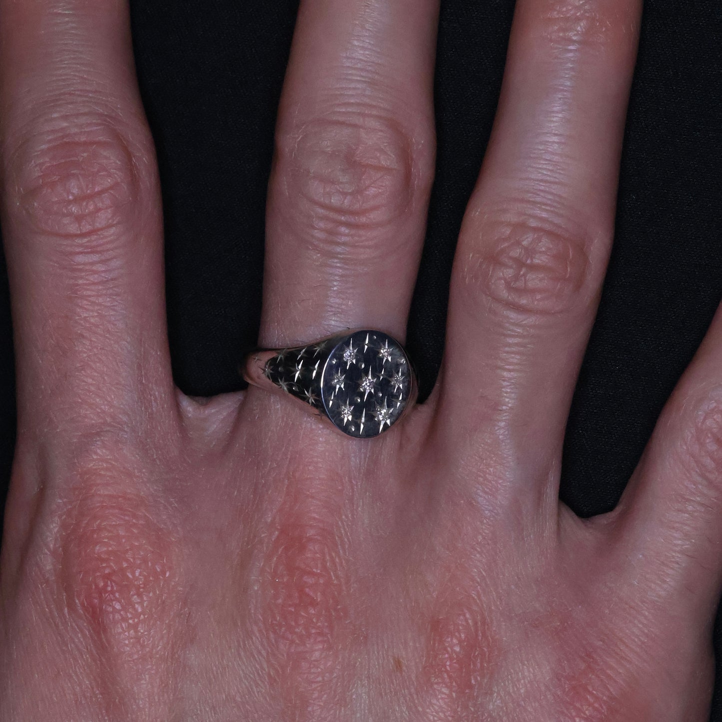 ASTRA OVAL / VERTICAL / MIRROR