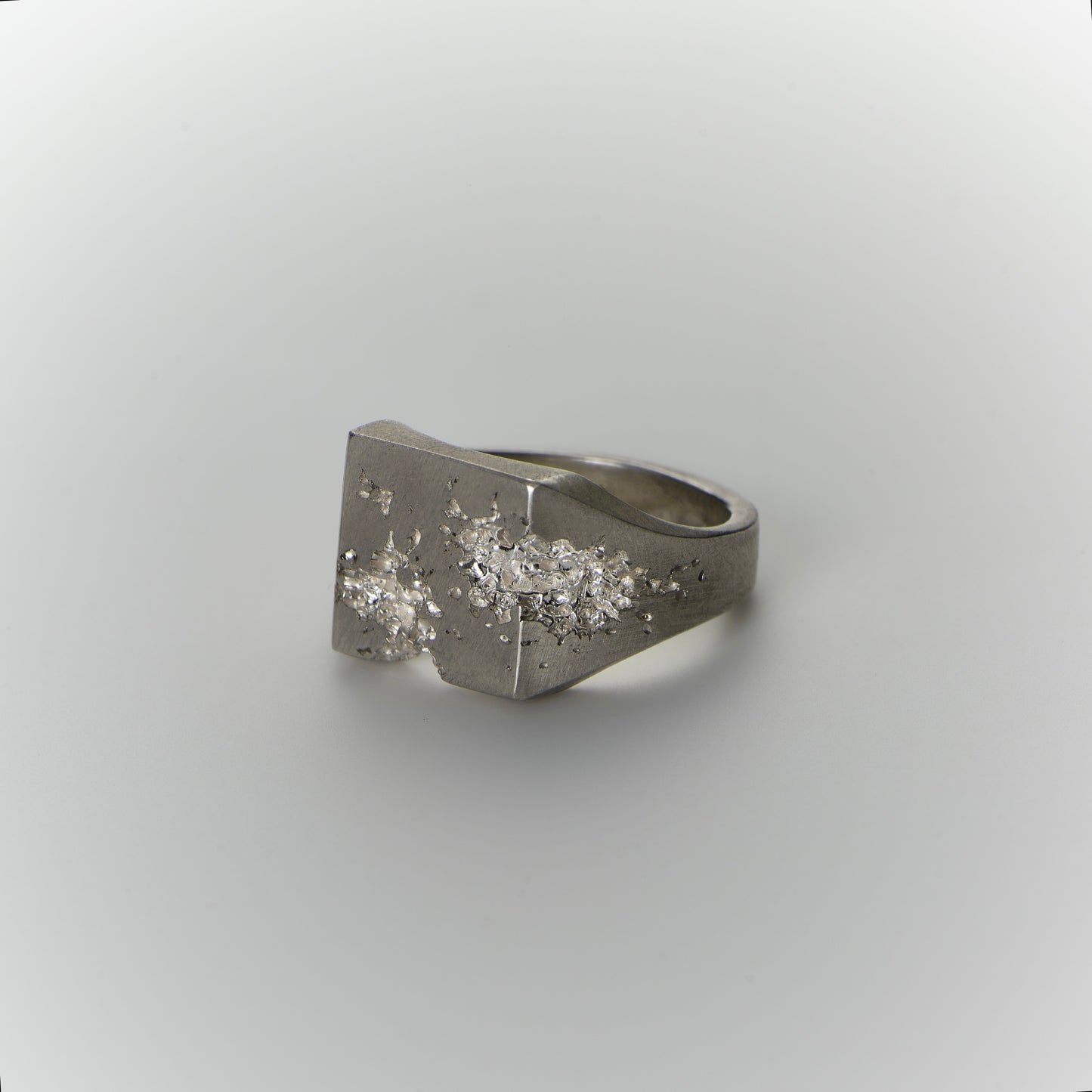FRACTURED SQUARE