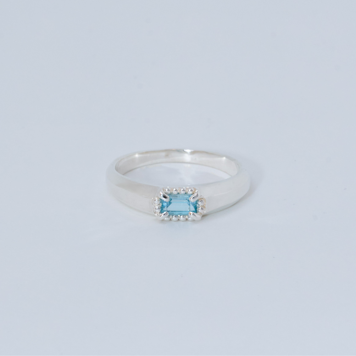 OCT RING / SWISS BLUE TOPAZ – HORIZON OCT RING / SWISS BLUE TOPAZ – HORIZON