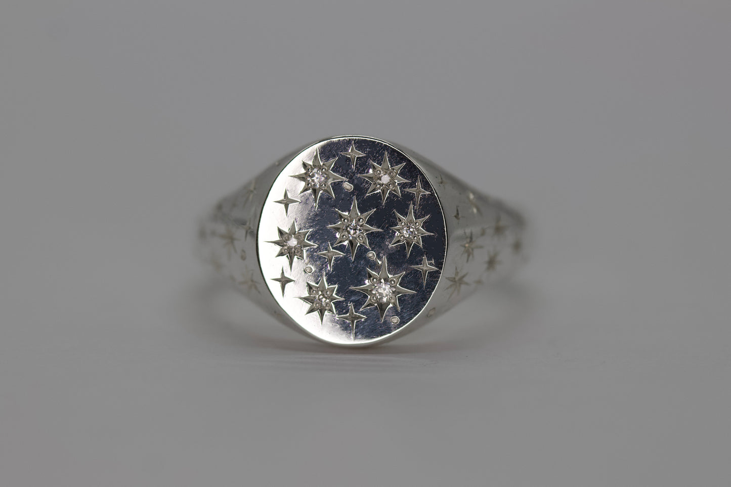 ASTRA OVAL / VERTICAL / MIRROR