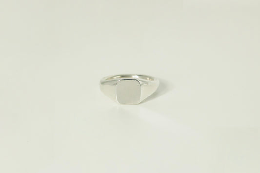 SQUARE SIGNET RING