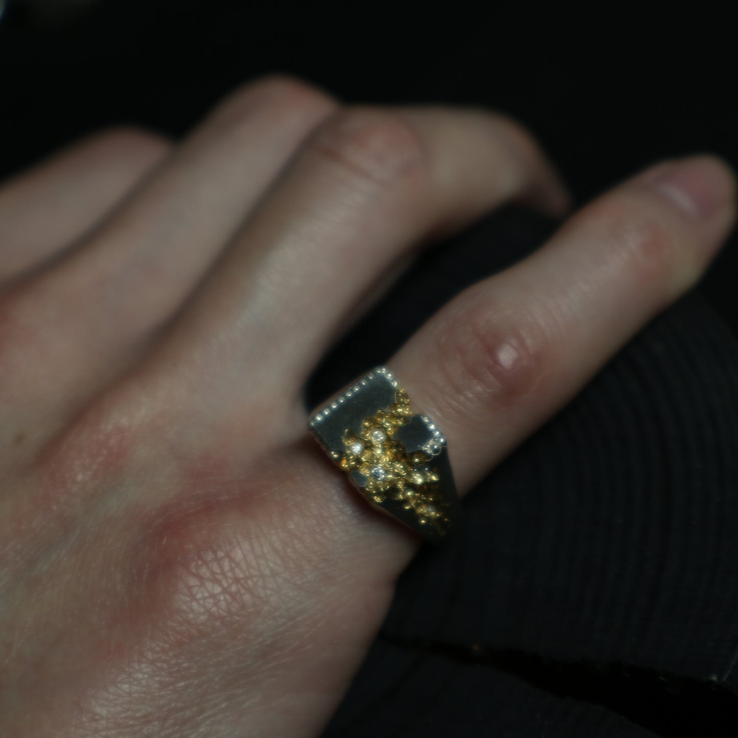 Fractured Beaded Square