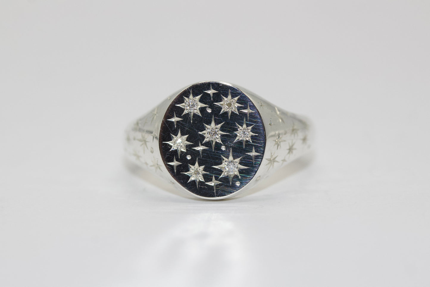 ASTRA OVAL / VERTICAL / MIRROR