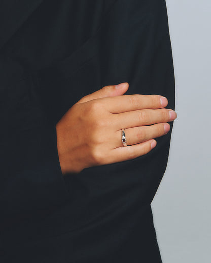 八角形環（石榴石）