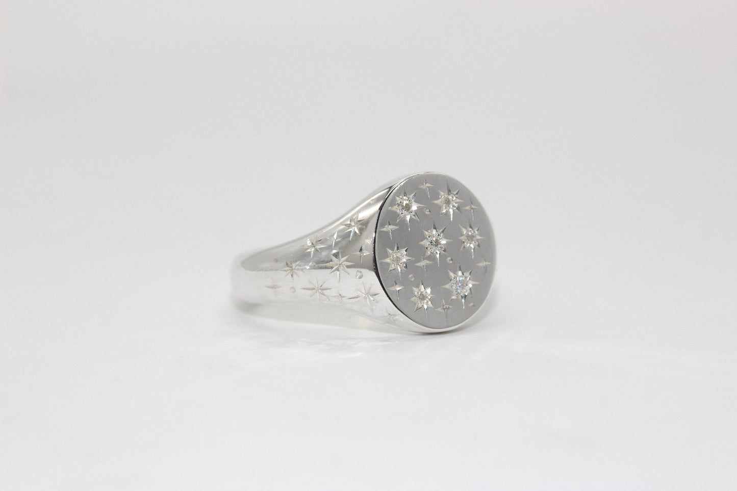 ASTRA OVAL / VERTICAL / MIRROR