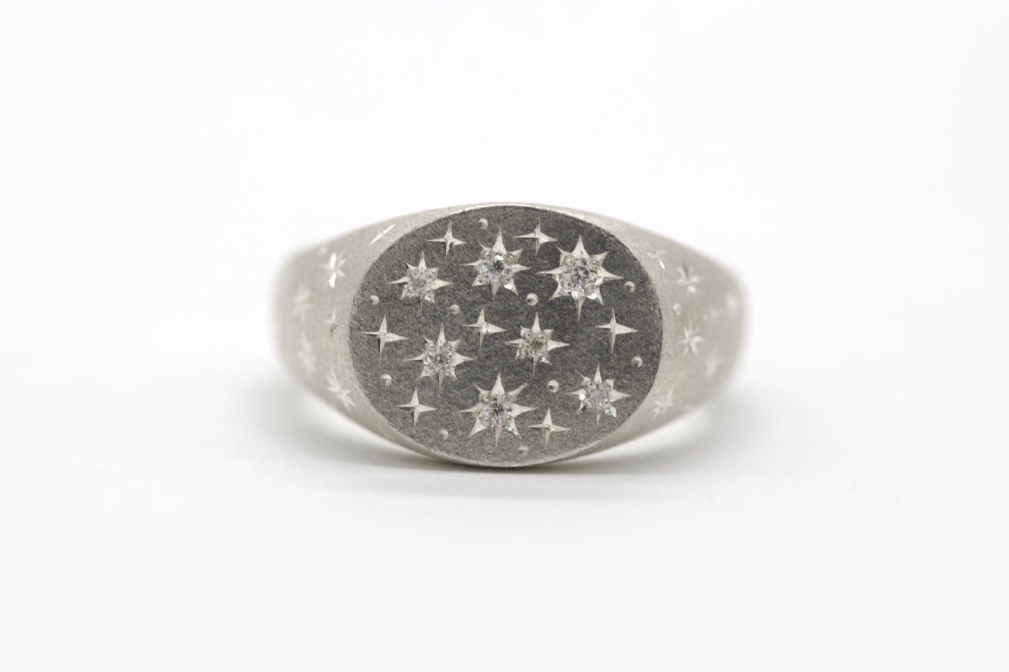 ASTRA OVAL / HORIZONTAL / MATTE