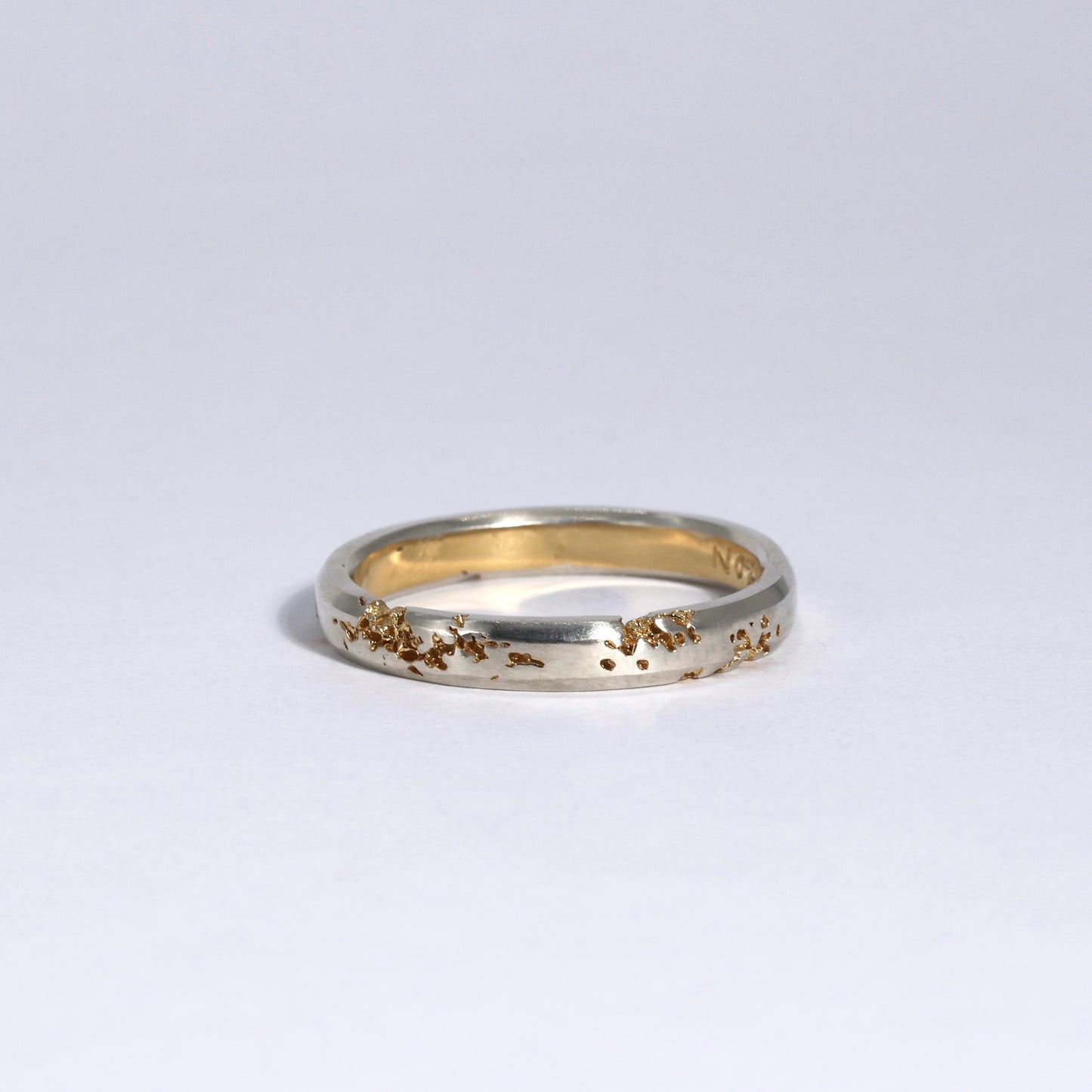 FRACTURED RING